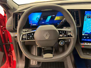 RENAULT Scénic E-Tech iconic