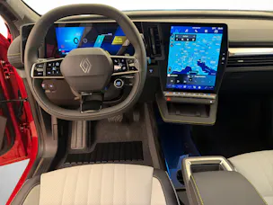 RENAULT Scénic E-Tech iconic