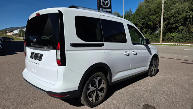FORD Tourneo Connect 2.0 EcoBlue Active
