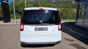 FORD Tourneo Connect 2.0 EcoBlue Active