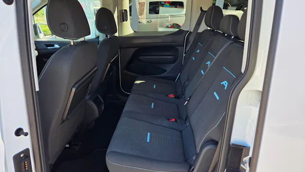 FORD Tourneo Connect 2.0 EcoBlue Active