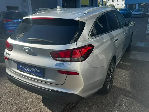 HYUNDAI i30 Wagon 1.4 T-GDi Launch