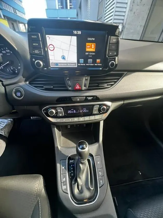 HYUNDAI i30 Wagon 1.4 T-GDi Launch