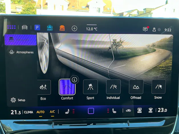 VW Tayron 2.0 TSI 204 PS 4MOTION LIFE *** ANHÄNGEKUPPLUNG & 7-SITZER ***