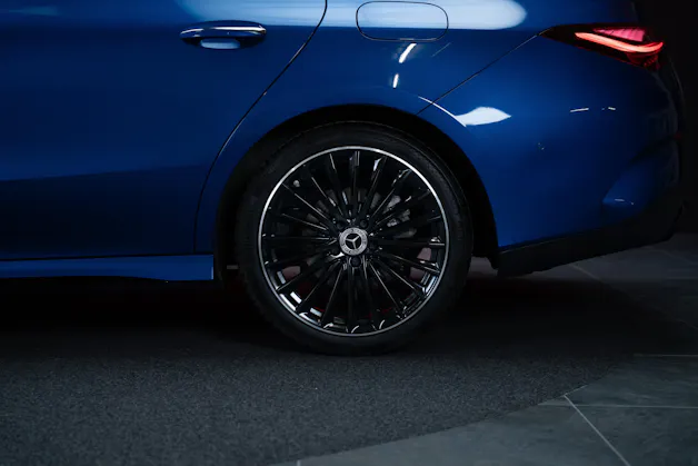 MERCEDES-BENZ CLA 200 AMG Line / Rückfahrkamera / Ambientebeleuchtung / Sitzheizung