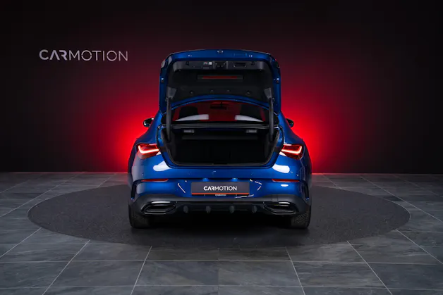 MERCEDES-BENZ CLA 200 AMG Line / Rückfahrkamera / Ambientebeleuchtung / Sitzheizung