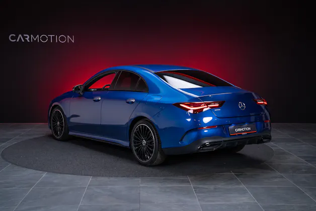 MERCEDES-BENZ CLA 200 AMG Line / Rückfahrkamera / Ambientebeleuchtung / Sitzheizung