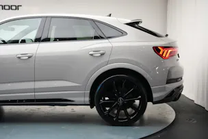 AUDI RS Q3 Sportback quattro S tronic *CH-Fahrzeug* *Sonos* *Sportfahrwerk Plus*