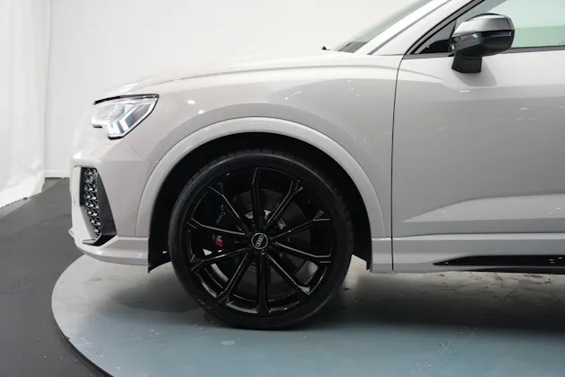 AUDI RS Q3 Sportback quattro S tronic *CH-Fahrzeug* *Sonos* *Sportfahrwerk Plus*