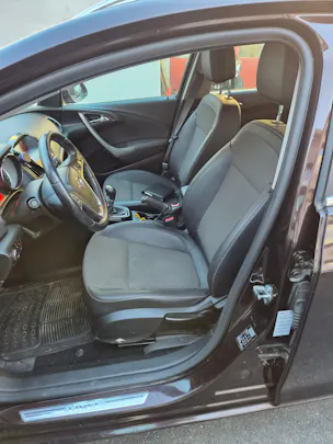 OPEL Astra SportsTourer 1.6i 16V