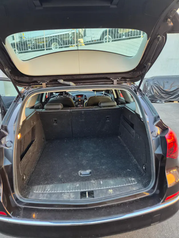 OPEL Astra SportsTourer 1.6i 16V