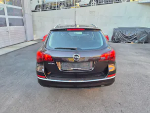 OPEL Astra SportsTourer 1.6i 16V