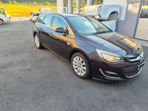 OPEL Astra SportsTourer 1.6i 16V