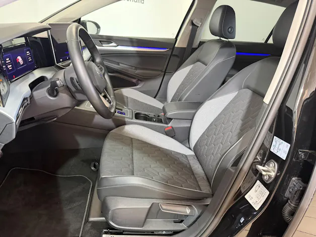 VW Golf 1.5 e TSI mHEV Life DSG