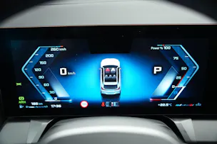 BMW X3 xDrive M50 48V M Sport Pro *AHK* *Head-Up* *Panorama* *Iconic Glow*