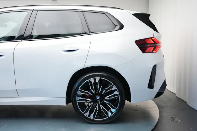 BMW X3 xDrive M50 48V M Sport Pro *AHK* *Head-Up* *Panorama* *Iconic Glow*