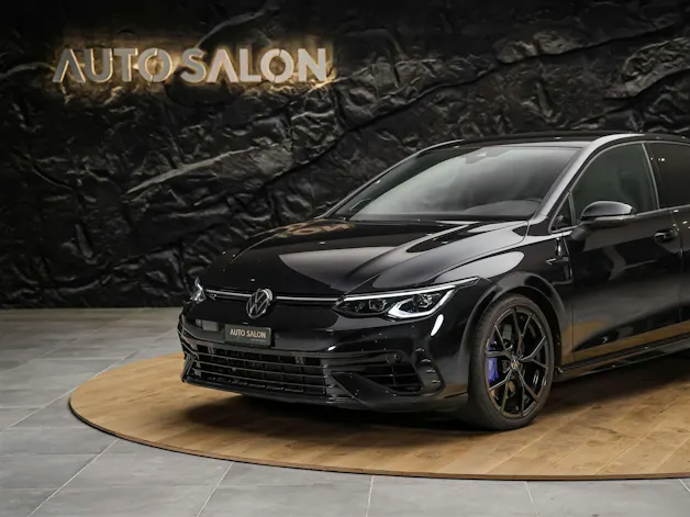 VW Golf 2.0 TSI R DSG 4Motion *Akrapovic*Harman/Kardon*
