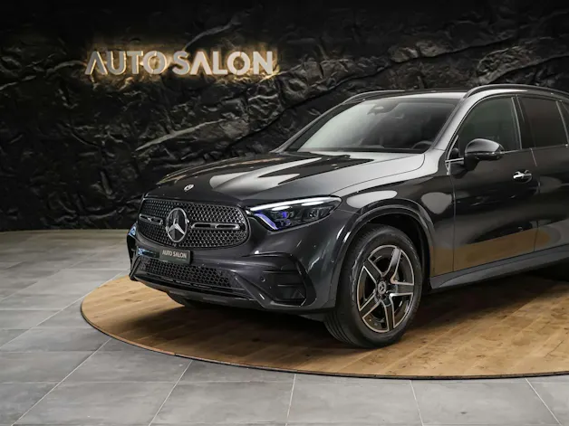 MERCEDES-BENZ GLC 200 4Matic AMG Line 9G-Tronic *Digital Light*Hinterachslenkung*Luftfahrwerk*
