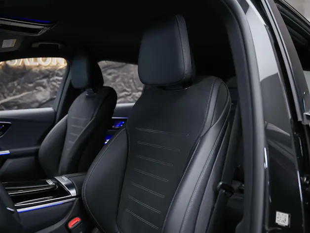 MERCEDES-BENZ GLC 200 4Matic AMG Line 9G-Tronic *Digital Light*Hinterachslenkung*Luftfahrwerk*