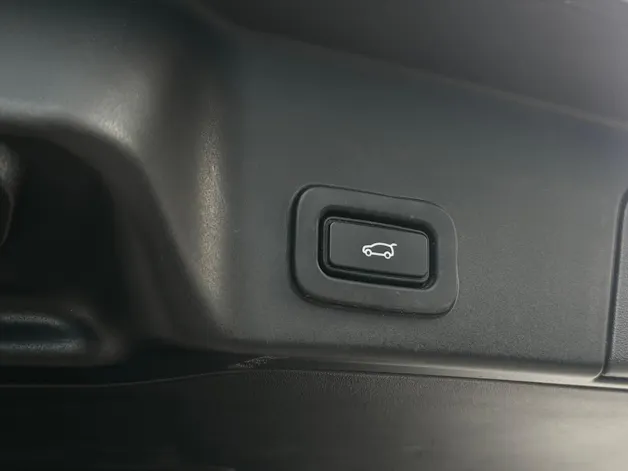 Land Rover Range Rover Evoque R-Dynamic P 200 SE AT9