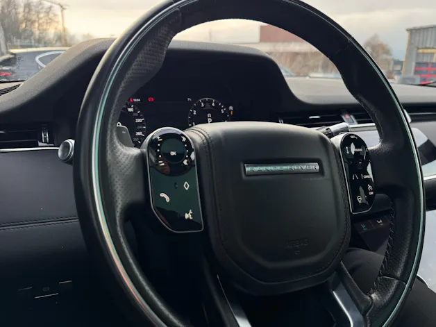 Land Rover Range Rover Evoque R-Dynamic P 200 SE AT9