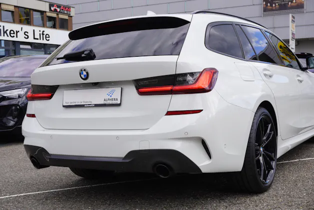 BMW 320d xDrive 48V Touring M Sport Steptronic