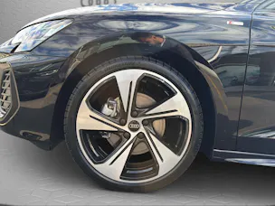 AUDI A3 Sportback TFSI 150 kW quattro S line S tronic