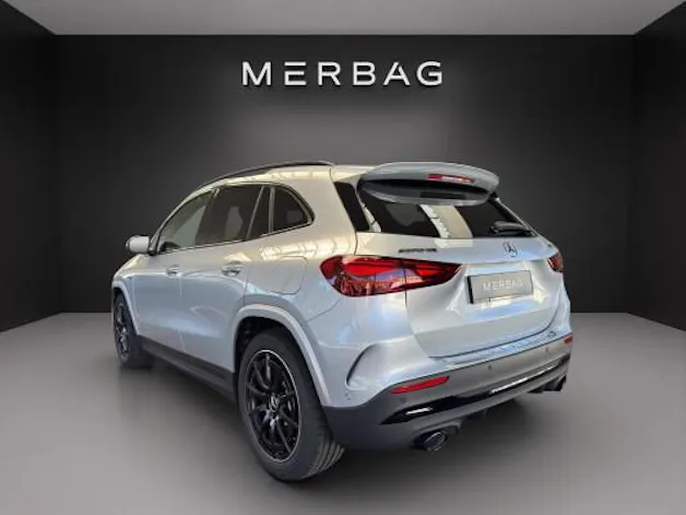 MERCEDES-BENZ GLA AMG 35 4Matic 8G-DCT