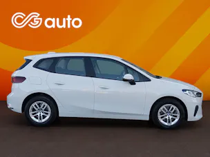 BMW 218d Active Tourer DKG