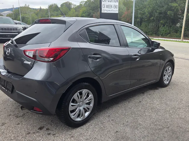 MAZDA 2 SKYACTIV-G 90 Ambition Plus