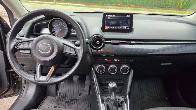 MAZDA 2 SKYACTIV-G 90 Ambition Plus