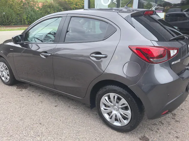 MAZDA 2 SKYACTIV-G 90 Ambition Plus