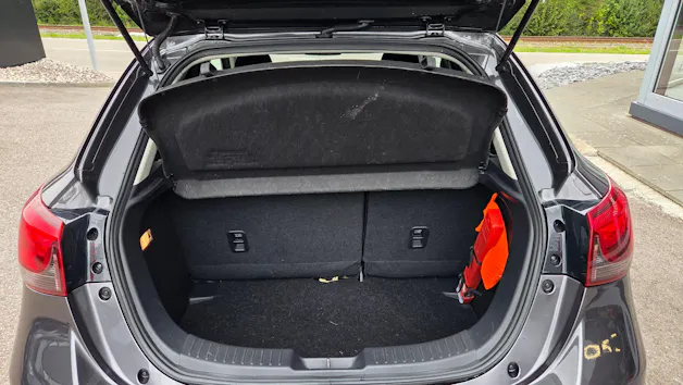 MAZDA 2 SKYACTIV-G 90 Ambition Plus