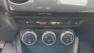 MAZDA 2 SKYACTIV-G 90 Ambition Plus