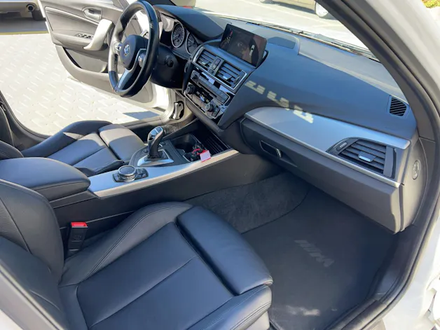 BMW M135i xDrive Steptronic