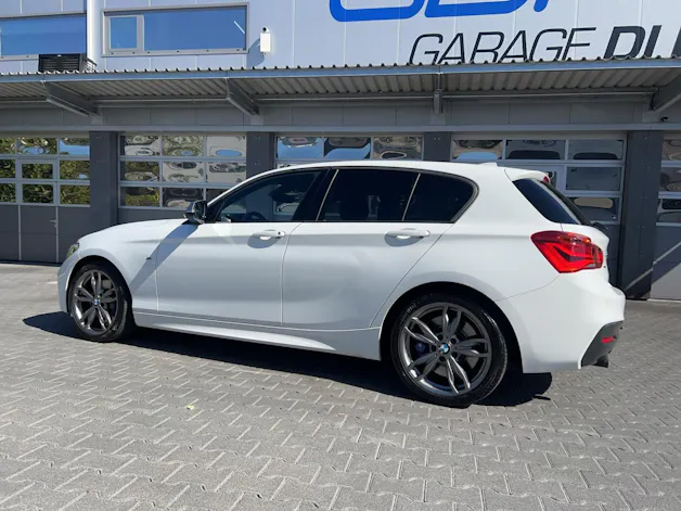 BMW M135i xDrive Steptronic