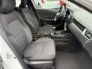 RENAULT Clio 1.0 Business