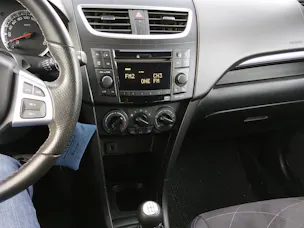 Suzuki Swift 1.2i 16V Compact Top