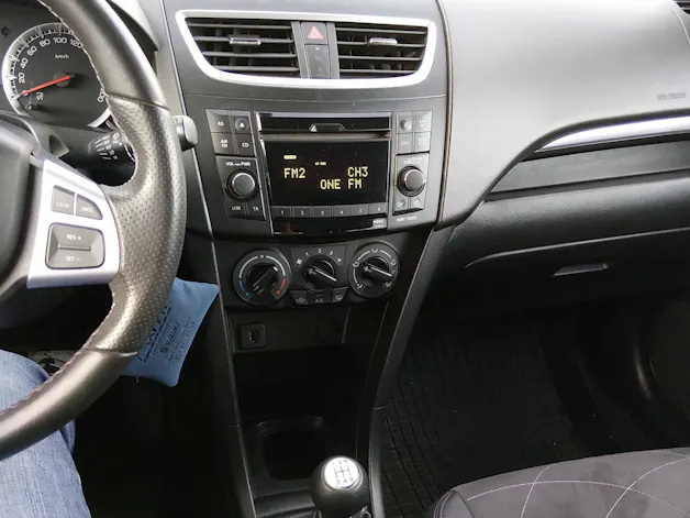 Suzuki Swift 1.2i 16V Compact Top