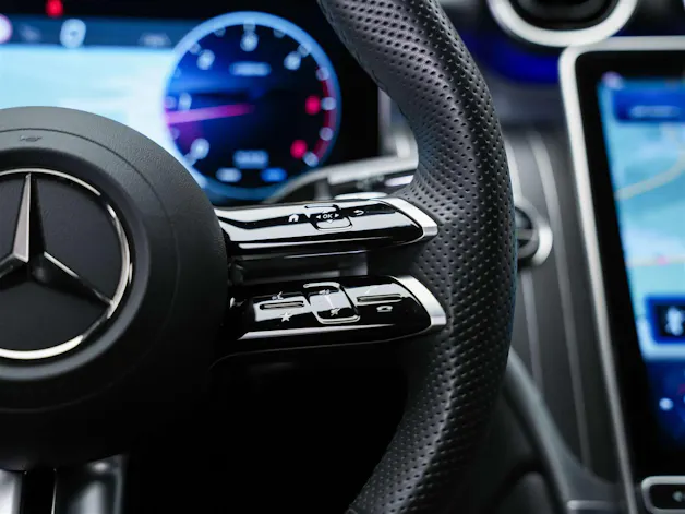 MERCEDES-BENZ GLC Coupé 220 d AMG Line 4Matic 9G-Tronic *Werksgarantie*21" Felgen*Digital Light*