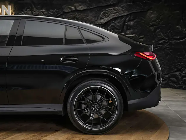 MERCEDES-BENZ GLC Coupé 220 d AMG Line 4Matic 9G-Tronic *Werksgarantie*21" Felgen*Digital Light*