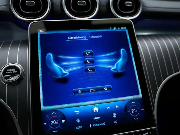 MERCEDES-BENZ GLC Coupé 220 d AMG Line 4Matic 9G-Tronic *Werksgarantie*21" Felgen*Digital Light*