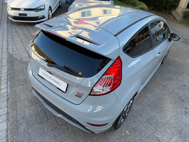 FORD Fiesta 1.6 SCTi ST 200