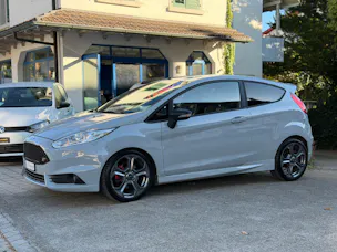 FORD Fiesta 1.6 SCTi ST 200