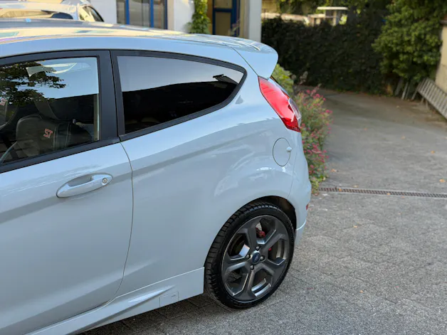 FORD Fiesta 1.6 SCTi ST 200