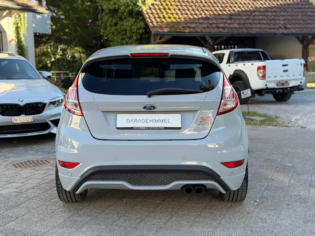 FORD Fiesta 1.6 SCTi ST 200
