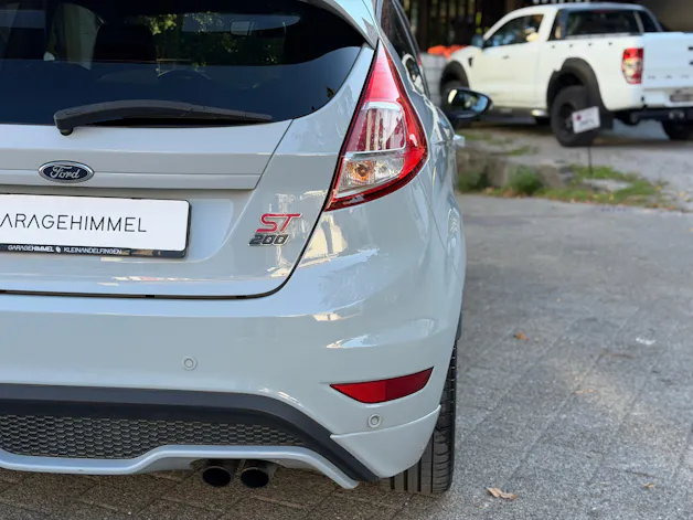 FORD Fiesta 1.6 SCTi ST 200