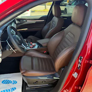 ALFA ROMEO Stelvio 2.0 Sport Q4 Automatic *PANORAMA-DACH - LEDER BRAUN - ROT MET - ANHÄNGERKUPPLUNG*