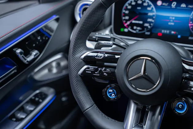 MERCEDES-BENZ C 43 AMG Executive Edition 4matic / 360°Kamera / HeadUp / Burmester