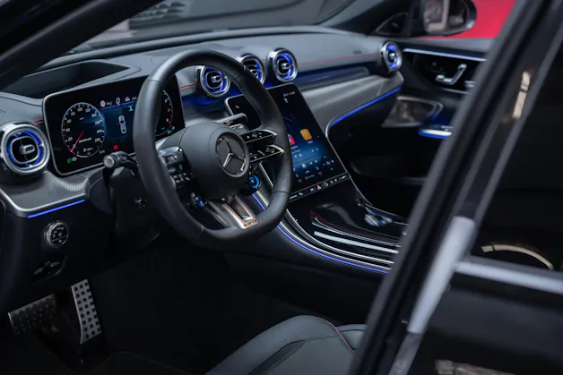 MERCEDES-BENZ C 43 AMG Executive Edition 4matic / 360°Kamera / HeadUp / Burmester